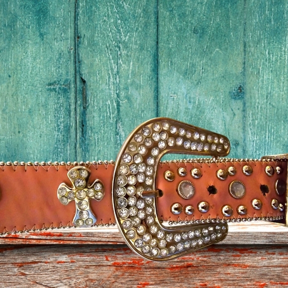 Vintage Leather Pink Rhinestone & Cross Western Belt Size XL - Picture 1 of 4